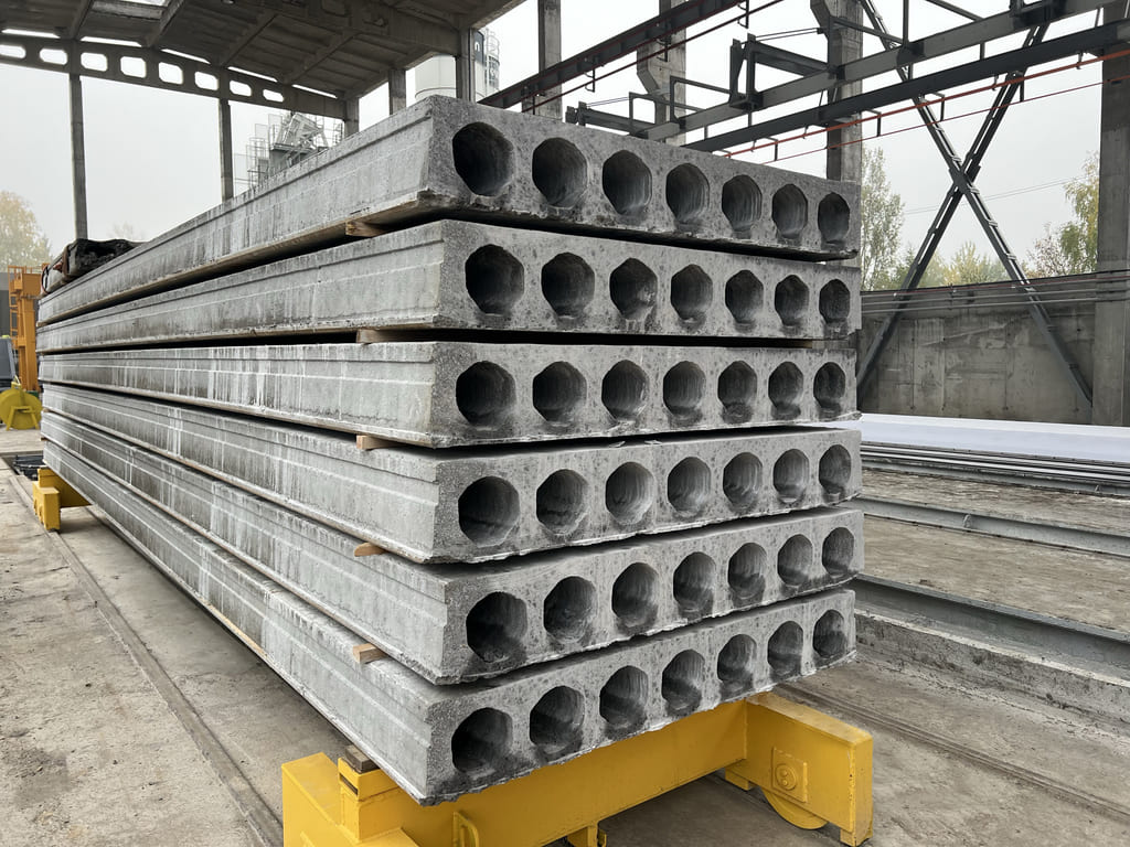 Element on transport wagon