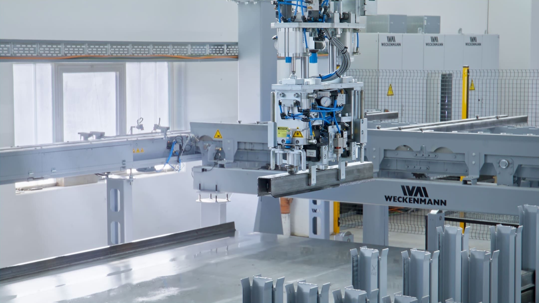 Weckenmann SuccessStory Bedo Still Roboter