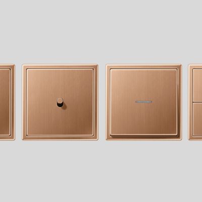 SOCKET OUTLETS, SWITCHES, DIMMERS, THERMOSTATS, MOBILE DEVICE CHARGING STATIONS, SMART HOME SYSTEMS, KNX