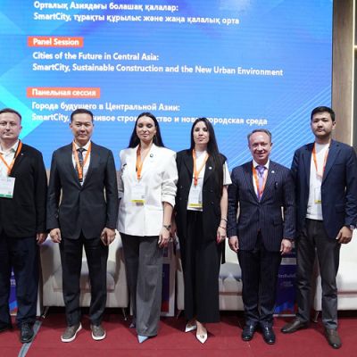 ALATAU CITY KAZBUILD 2026 КӨРМЕСІНДЕ AI-NATIVE ҚАЛА ТҰЖЫРЫМДАМАСЫН ТАНЫСТЫРДЫ 